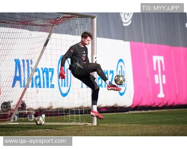 拜仁球员享受假期二门乌尔比希主动加练展现职业精神